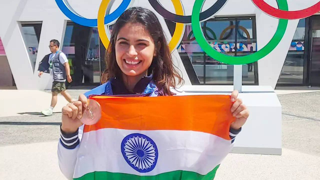 Paris Olympics 2024: Celebs laud Manu Bhaker for bagging bronze in shooting: see inside | Hindi Movie News Filmymeet