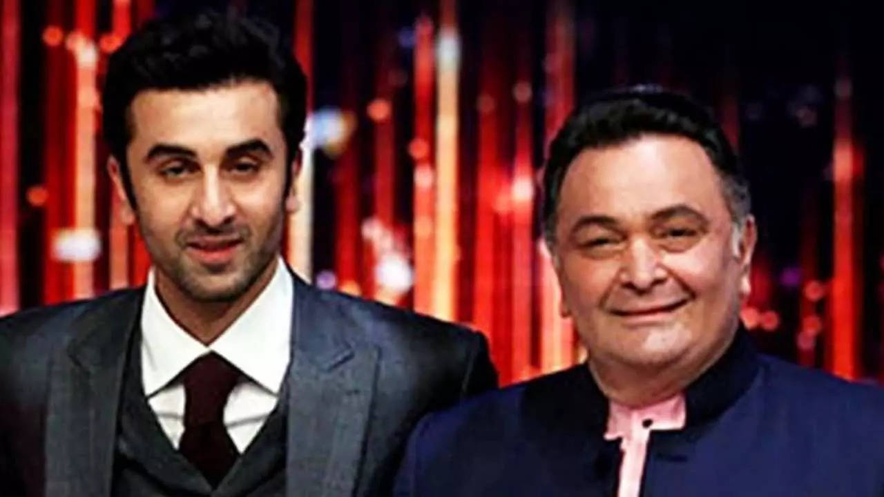 Ranbir Kapoor reveals he never saw his father Rishi Kapoor's eye colour: 'He was a short-tempered man but also a good man' | Hindi Movie News Filmymeet