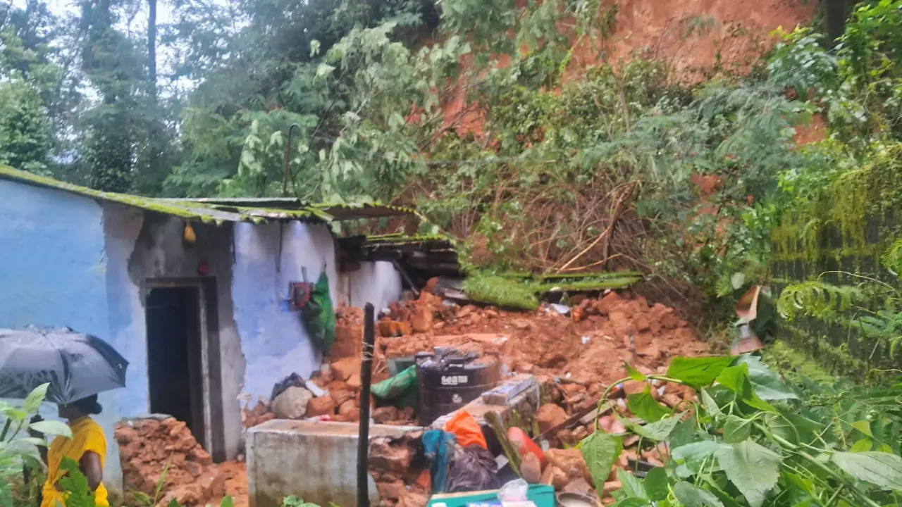 Tamil Nadu rain:  Three die as houses collapse in Coimbatore district