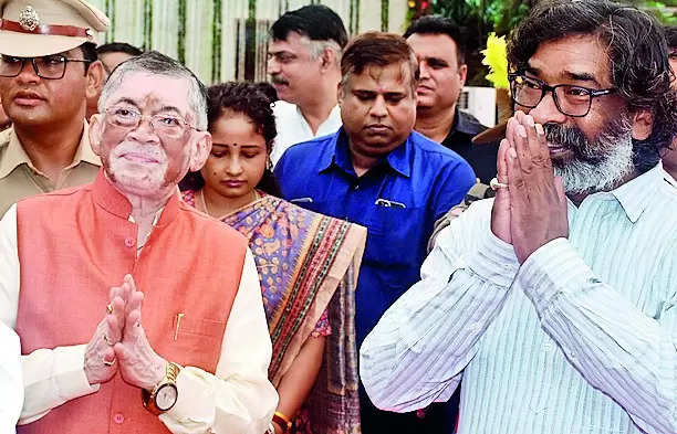 Gangwar 12th guv; CM hopes for better ties with Raj Bhavan