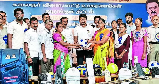 Udhayanidhi inaugurates renovated VOC Park Stadium