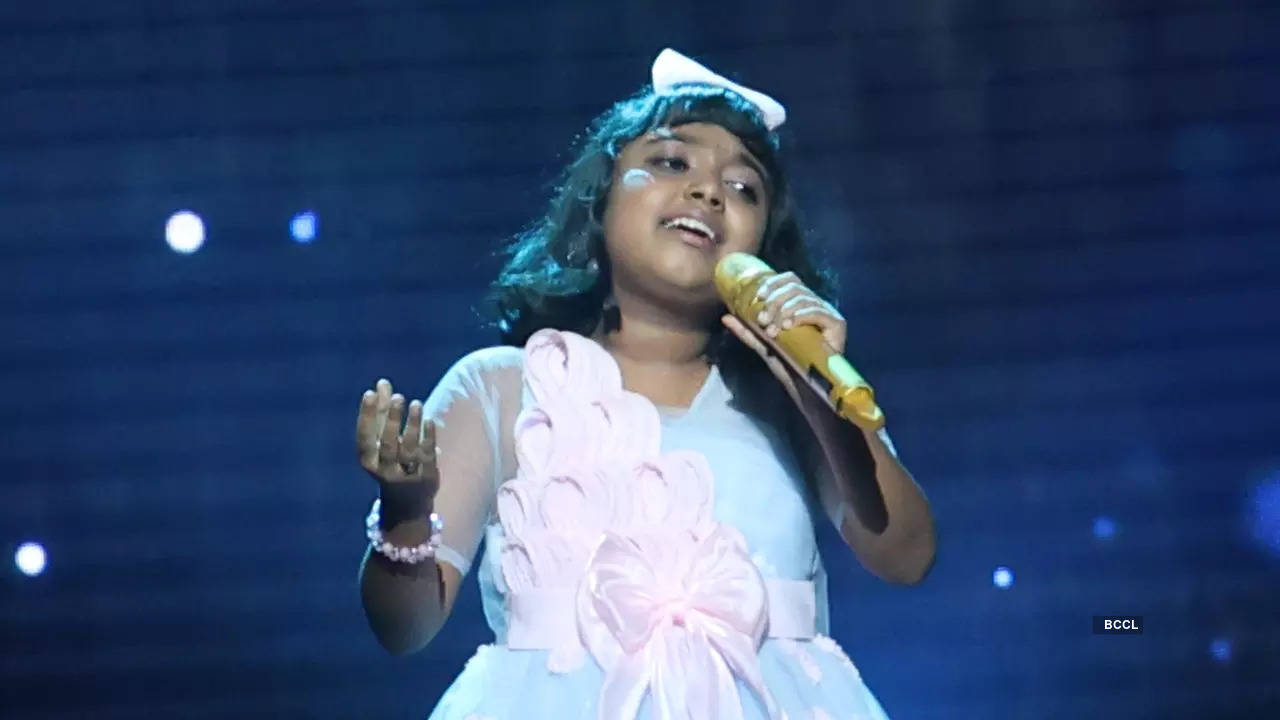 Superstar Singer 3: Super Judge Neha Kakkar tells contestant Devanasriya Koomullil, ‘The stage of Superstar Singer 3 is incomplete without you’