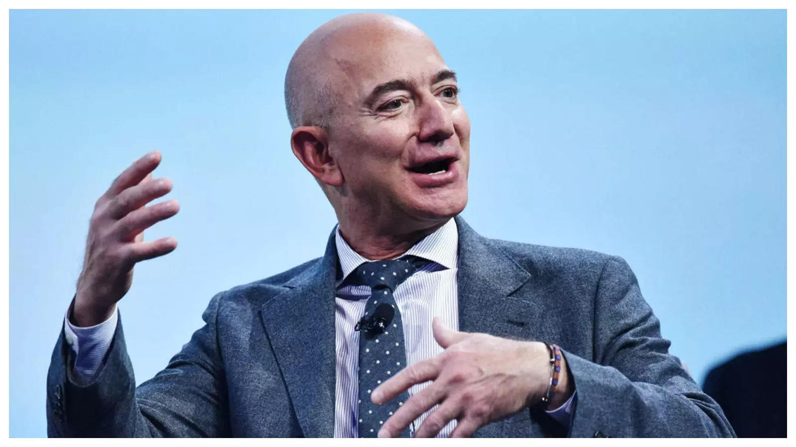 World’s richest lose $134 billion in stock slump, led by Bezos