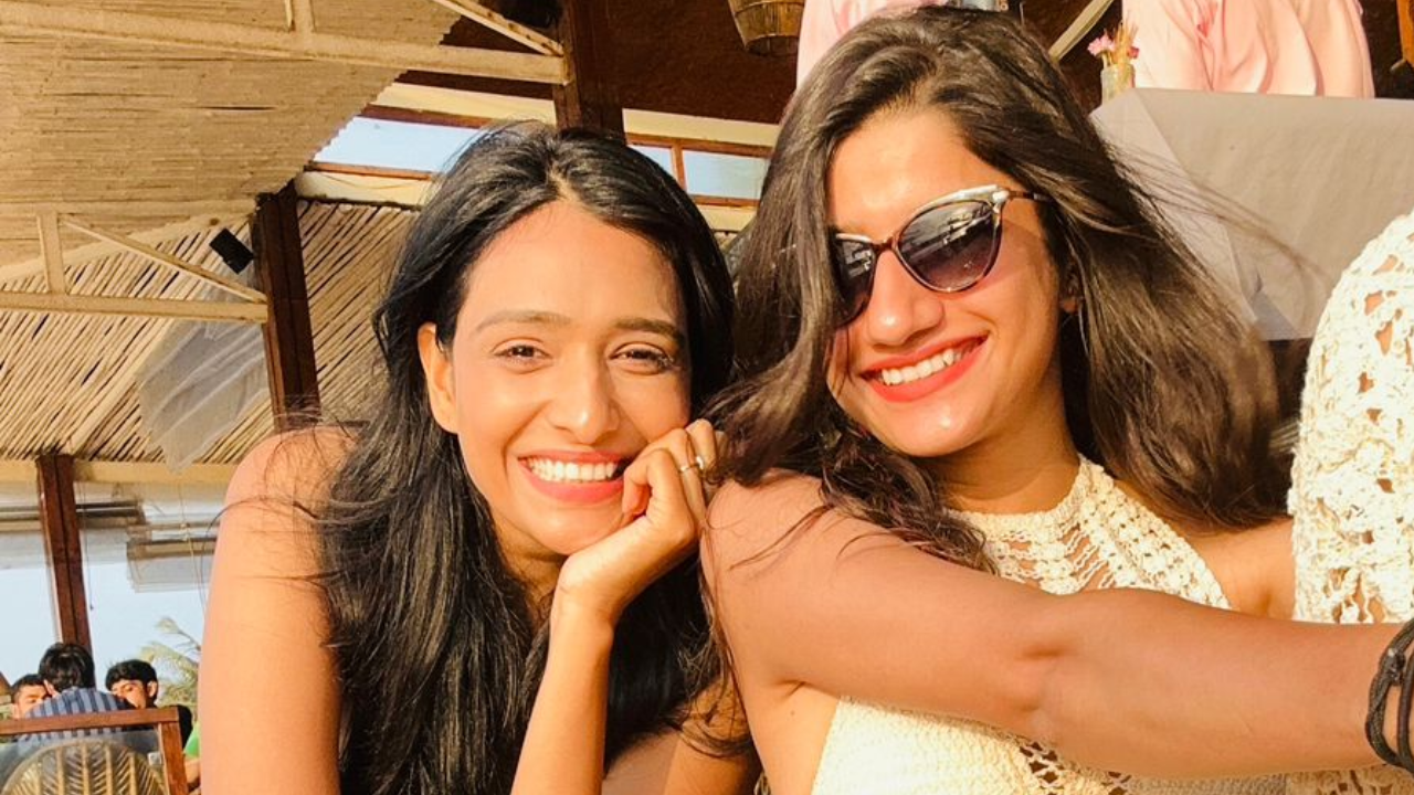 Friendship Day: Bhagya Lakshmi's Aishwarya Khare opens up about her BFF and memories, says 'I have known my best friend, Arunima for almost 15 years now and I trust her blindly'- Exclusive
