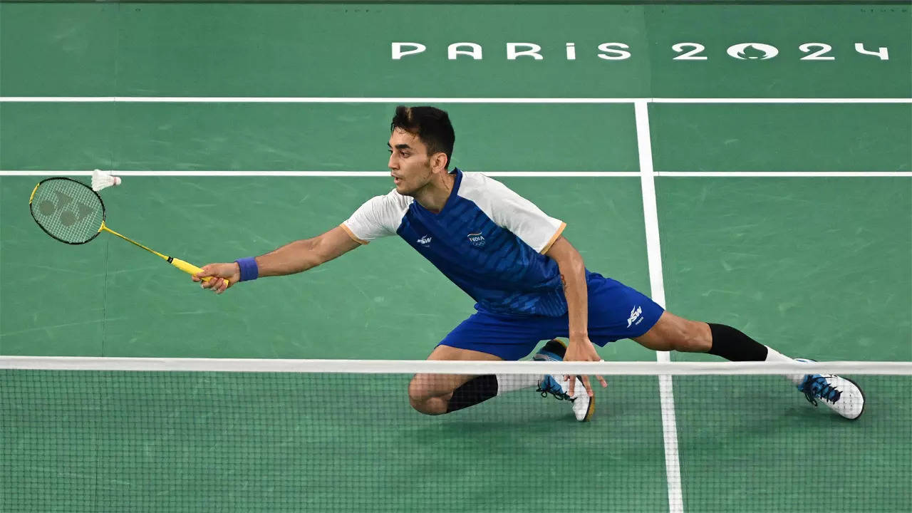 Lakshya Sen faces Lee Zii Jia in badminton bronze-medal playoff