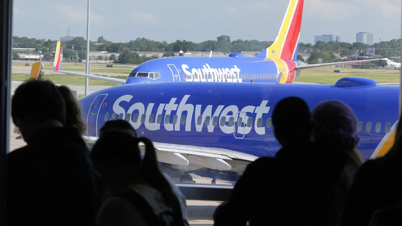 California nurse claims discrimination after being asked to leave Southwest flight over skin condition