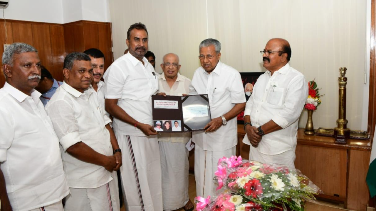 Wayanad landslides: AIADMK hands over Rs 1crore relief fund to Kerala CM