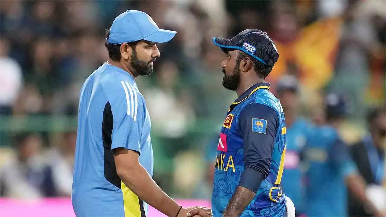 Live 3rd ODI: India aim to avoid first SL series loss in 27 years