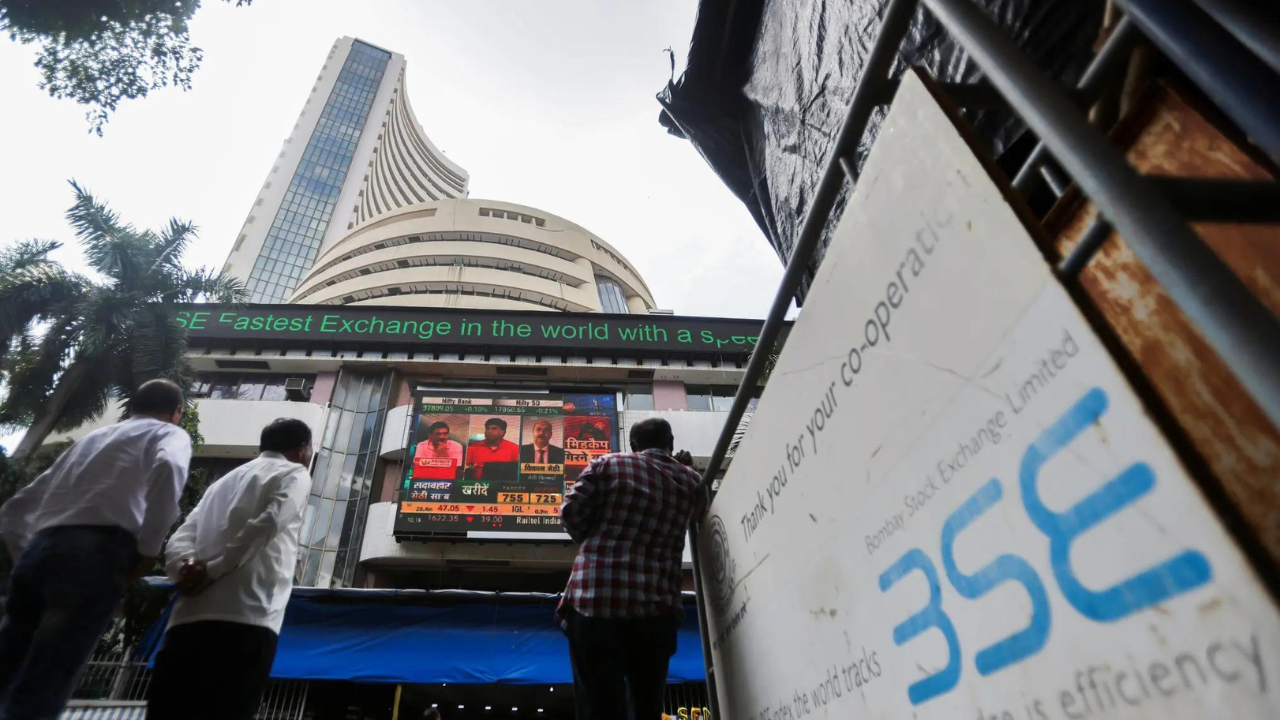 BSE’s net profit surges to Rs 265 crore in June quarter, revenue at Rs 674 crore