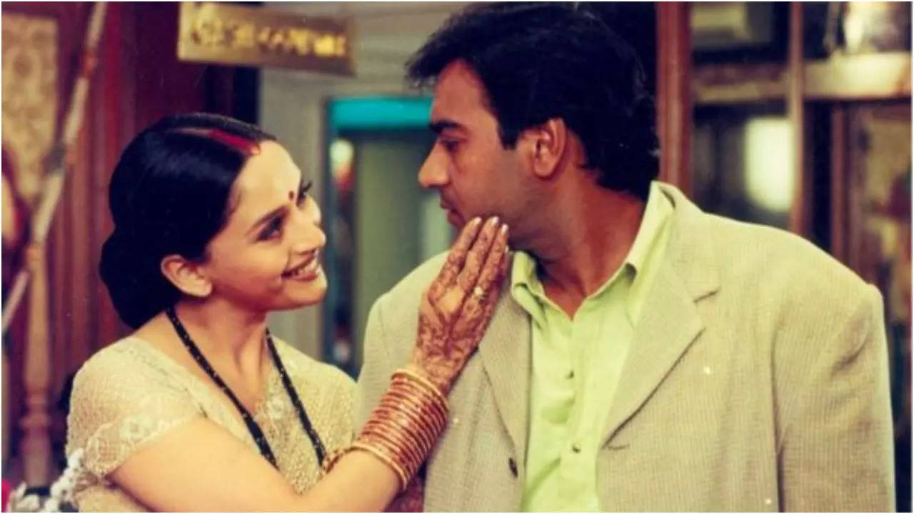 When Ajay was lost in the beauty of Madhuri