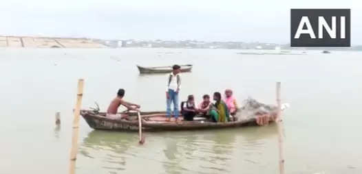 Ghats submerge in UP's Varansai as water levels in Ganga rises amid heavy rain