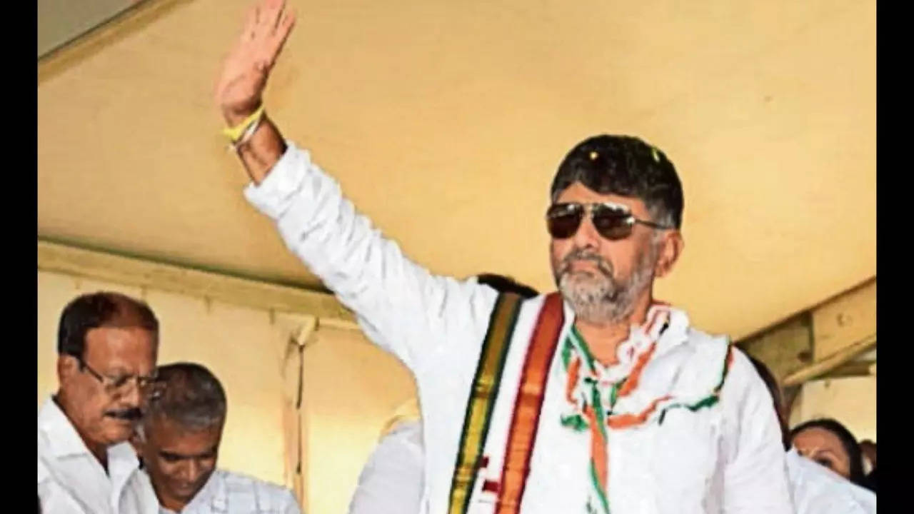 Karnataka deputy CM DK Shivakumar shows old videos, calls opposition ‘opportunists’