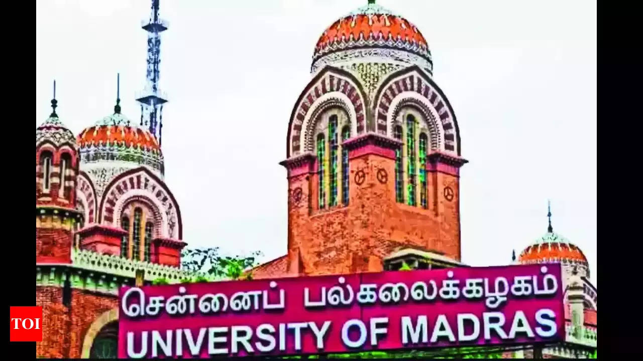 Governor-govt row leaves Madras University students without degrees