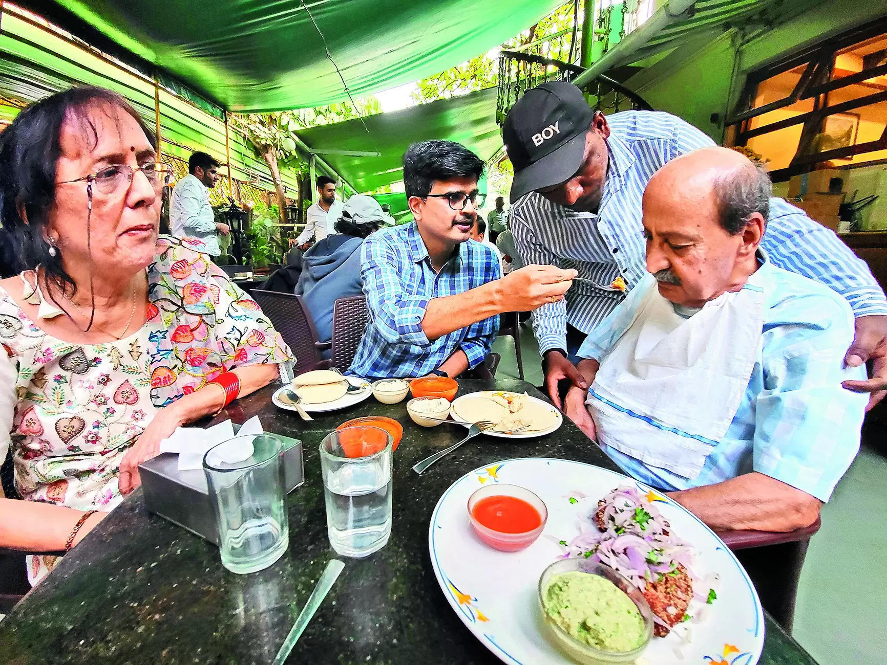 Pune’s super seniors rediscover old haunts with youthful companions