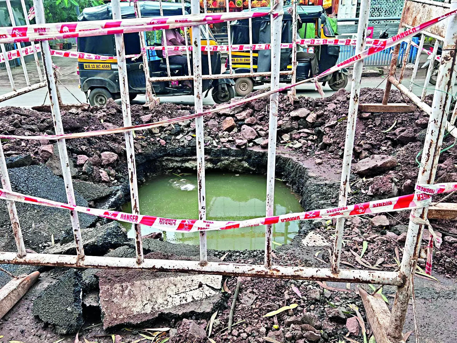 Vimannagar residents fume as PMC work leaves pit infested with mosquitoes, mice