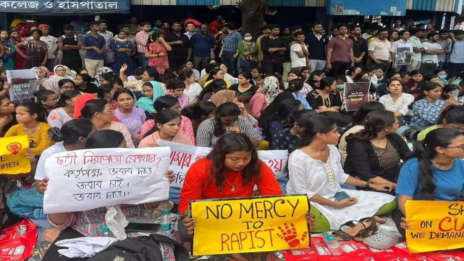 Kolkata doctor rape-murder: Stir in govt hospitals across country, docs ask for CBI inquiry