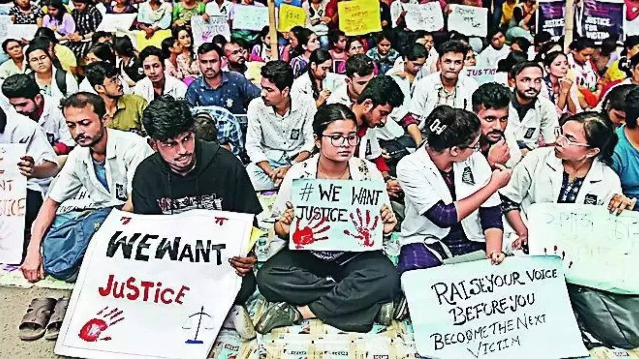 Kolkata doctor rape-murder: Kin, students slam door on parties, netas