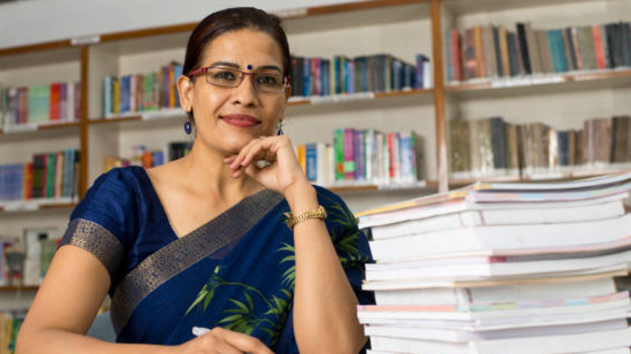 Kerala Introduced 'Fake News Detection' in ICT Textbooks Ahead of the UK, Says Education Departartment