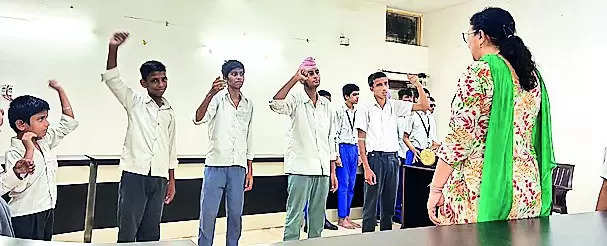 National anthem: On Aug 15, stand up for sign language