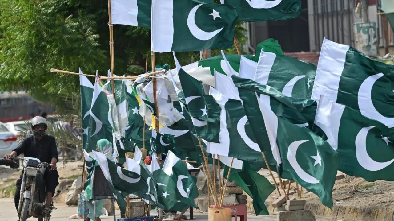 3 killed in Quetta grenade attack on store selling national flags ahead of Pakistan I-Day
