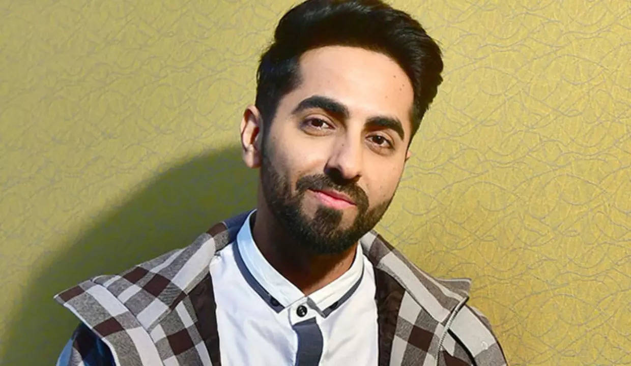 Ayushmann Khurrana shares moving poem ‘Kaash Main Bhi Ladka Hoti’ on Kolkata rape-murder | Hindi Movie News Filmymeet