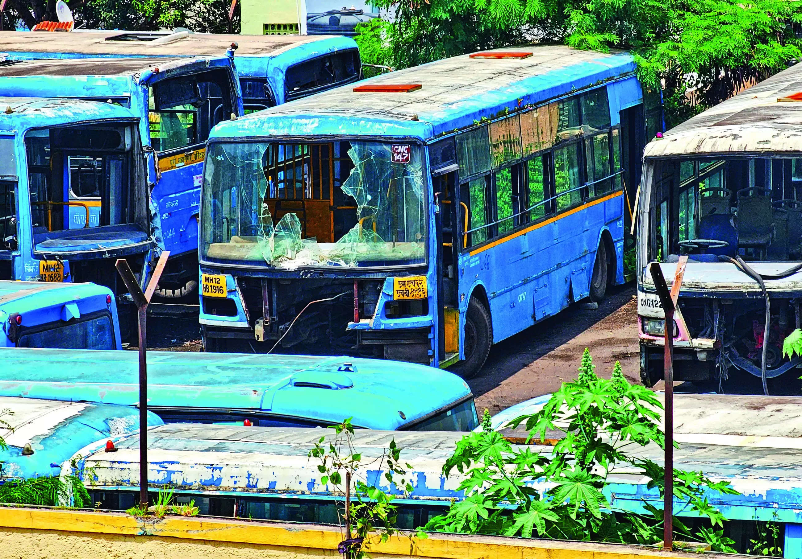 PMPML & MSRTC grapple with ageing fleets as wait for new vehicles continues