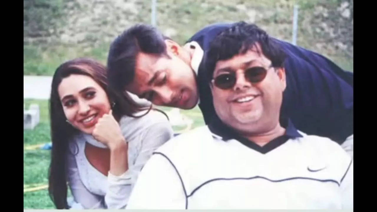 Karisma drops throwback PIC with Salman, David Dhawan