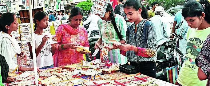 Rakhi shopping goes digital, customized options and cost-effective deals on offer