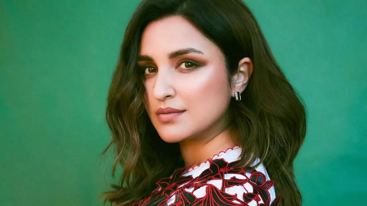 Parineeti Chopra expresses interest in working in the UK for creative projects | Filmymeet