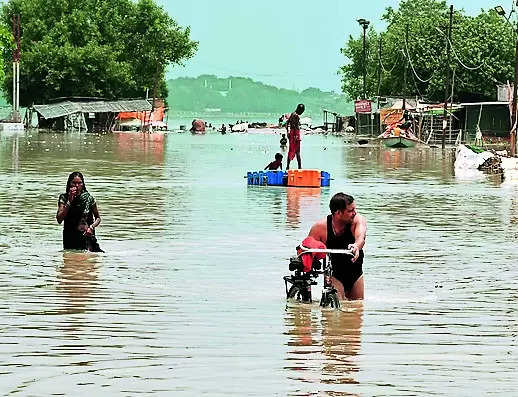 Up and down trend of twin rivers continues