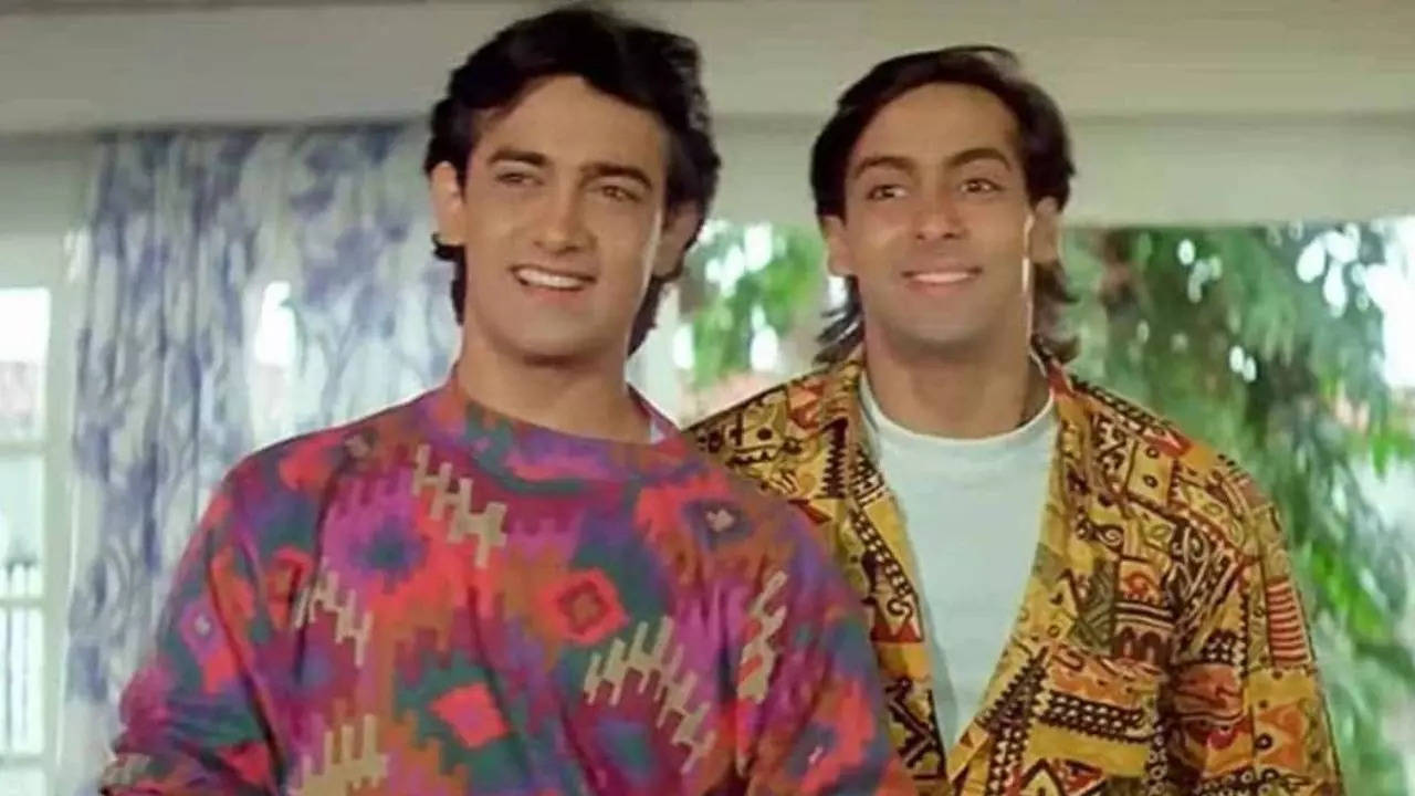 Tweet sparks speculations for Andaz Apna Apna 2