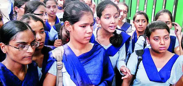 65 Lakh Students Fail Class 10 and 12 in 2023: MoE Highlights Rising State Board Failure Rates