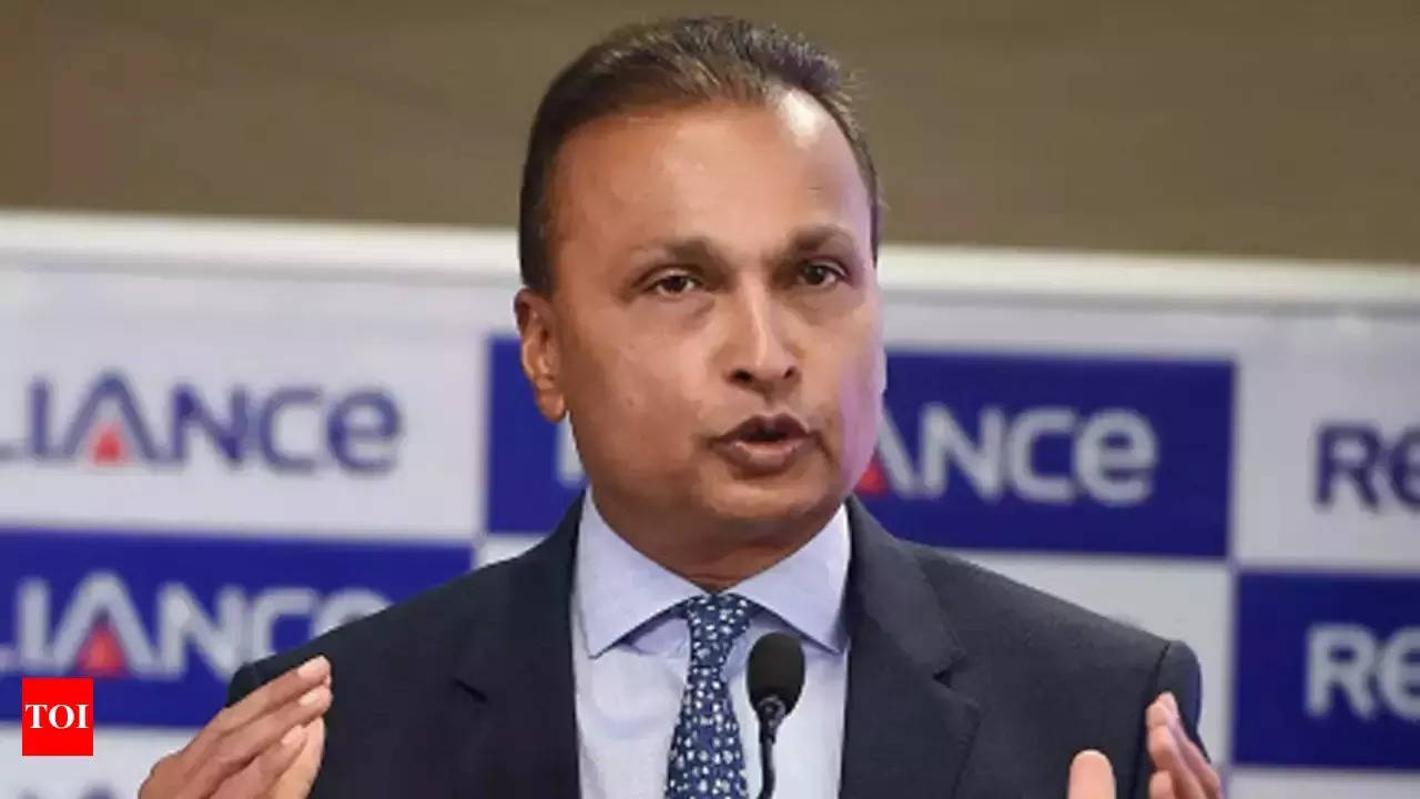 The Headlines – SEBI bans Anil Ambani & 24 other entities from securities market for 5 years; imposes Rs 25 crore penalty on Ambani