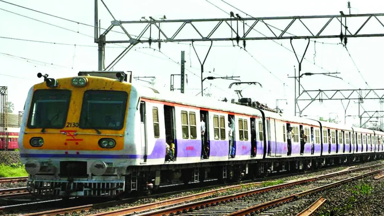 Badlapur rail roko agitation's mysterious origin: From school protest to railway disruption