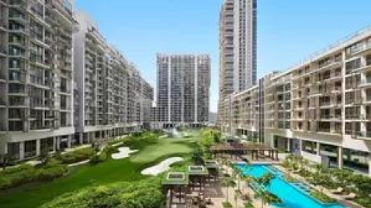 Suraksha Group invests Rs 250 crore in Jaypee Infratech, secures Rs 3,000 crore loan to complete 20k flats