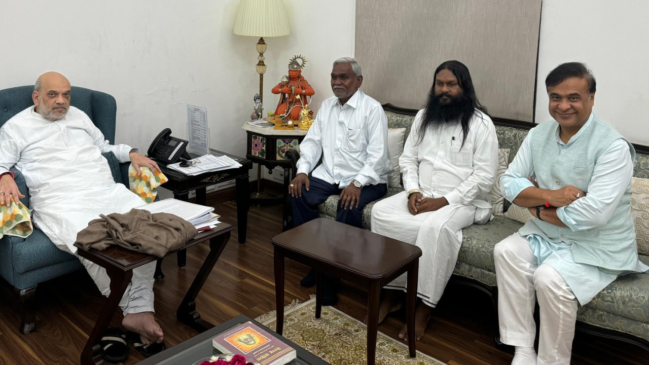 Former Jharkhand CM Champai Soren will join BJP on August 30, Himanta Biswa Sarma says