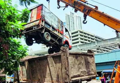 3 vehicle scrapping units in state soon