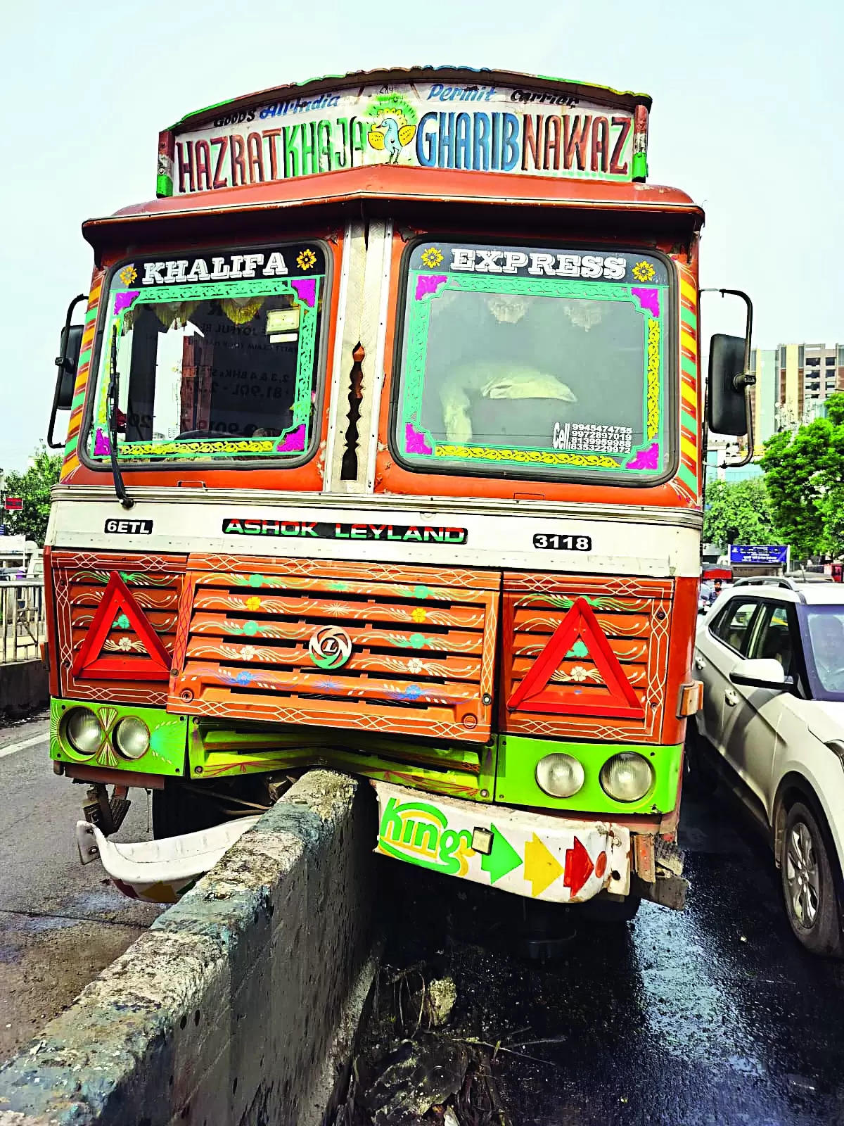 Design flaws, unfinished BRTS removal on Nagar Rd causing accidents: Citizens