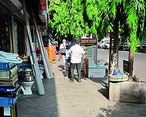 TMC councillor seeks KMC answer on ‘pavement sale’