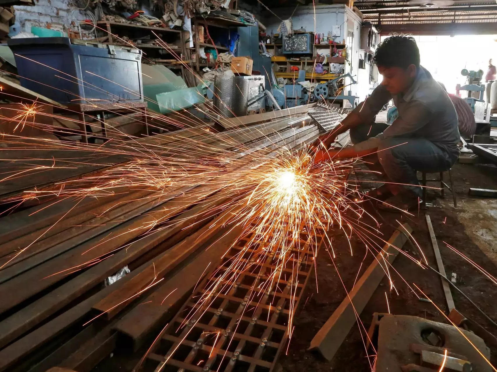 India losing to smaller rivals in manufacturing: World Bank