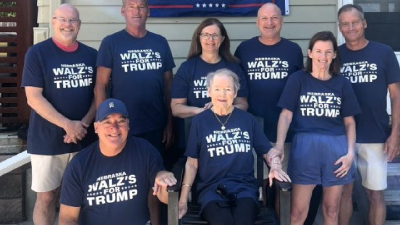 Tim Walz's family endorses Trump? Truth behind viral photo