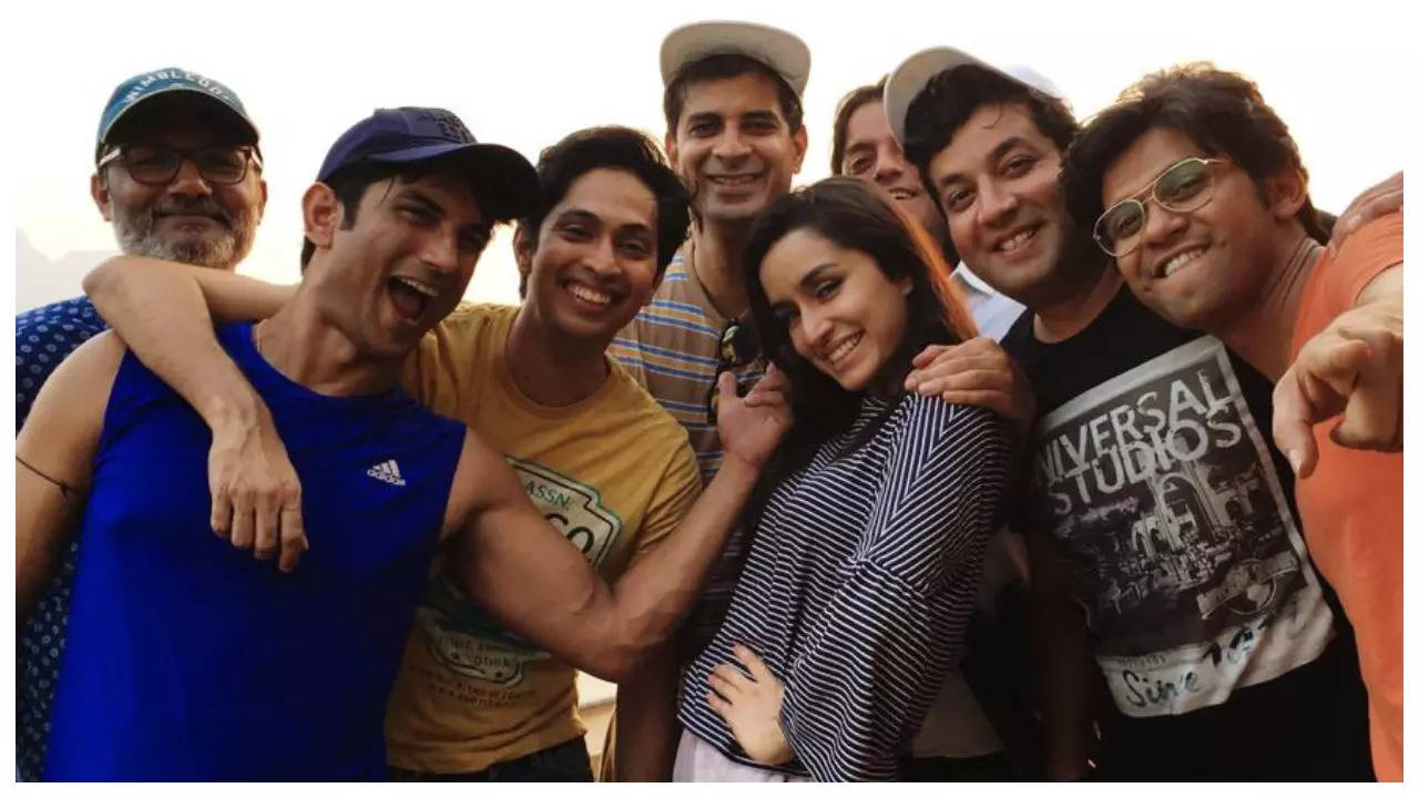 Shraddha and Varun remember Sushant Singh Rajput