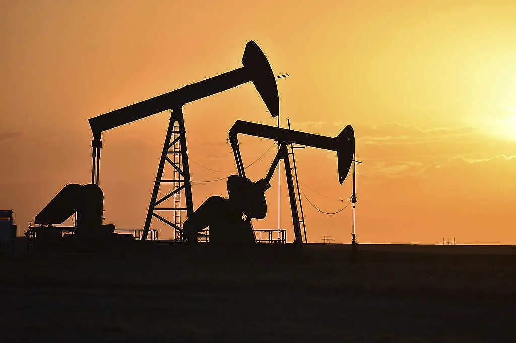 Game-changer for Pak? Massive oil and gas deposit discovered