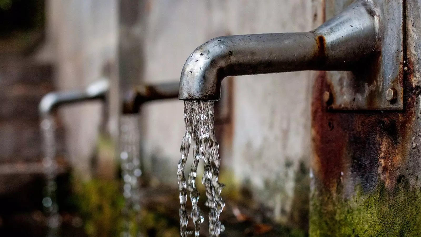 Water supply disruption in Kerala's capital: Govt declares holiday for educational institutions