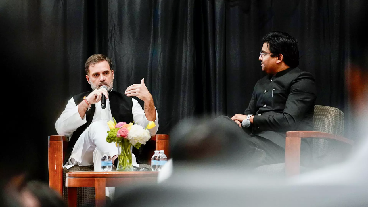 In US, Rahul slams govt on jobs; BJP says he's 'tarnishing India's image'