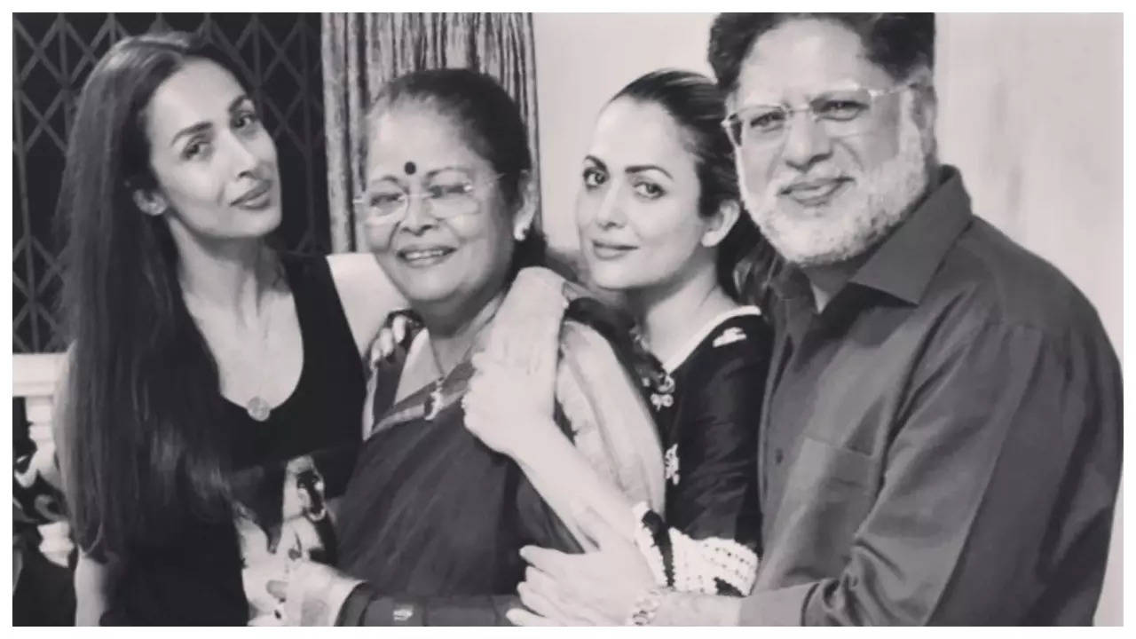 When Malaika Arora missed her father Anil Arora and the whole family during Covid - a memory set in monochrome | Filmymeet