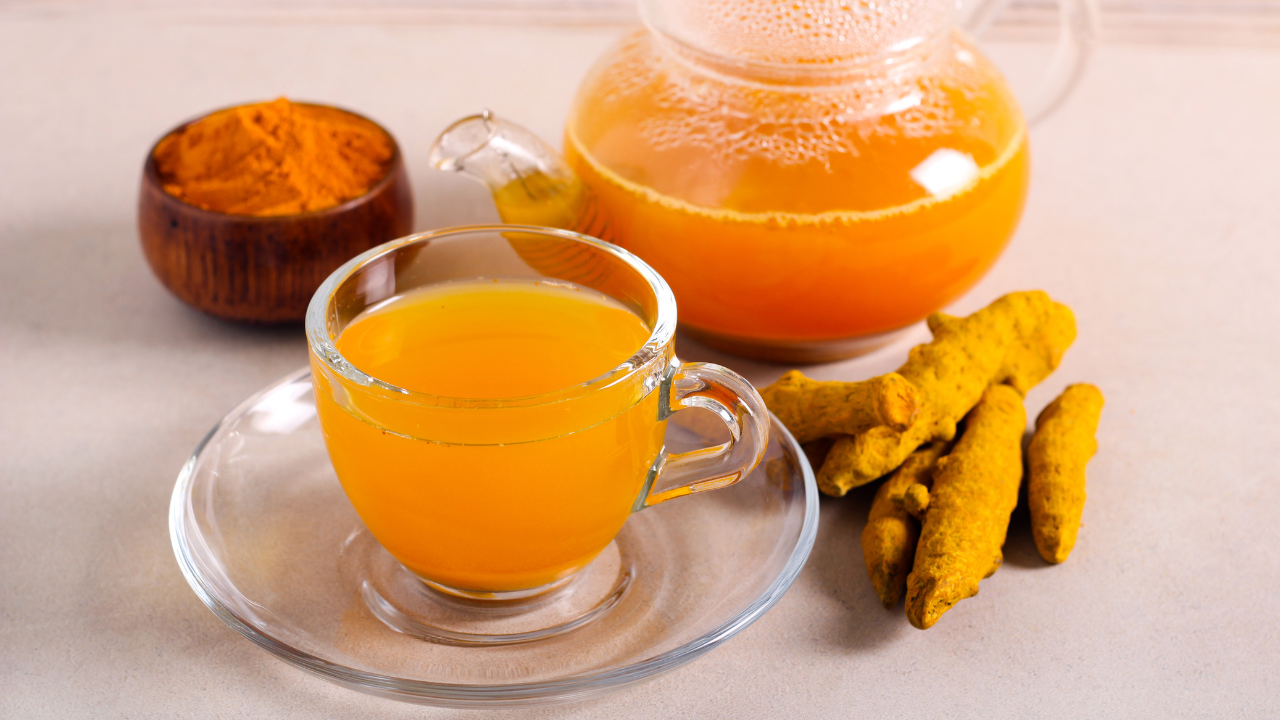 From aloe vera juice to amla shots: 10 natural belly fat burning drinks