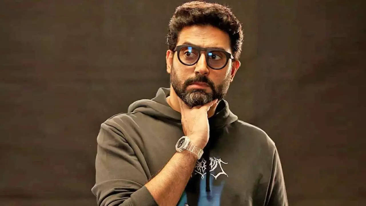 Abhishek Bachchan buys a stylish new apartment close to the Bachchan family's Jalsa residence: Report | Hindi Movie News Filmymeet