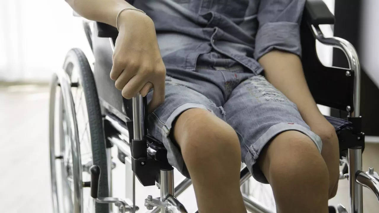 Mysterious virus with polio-like symptoms in kids fast spreading in USA; what to know