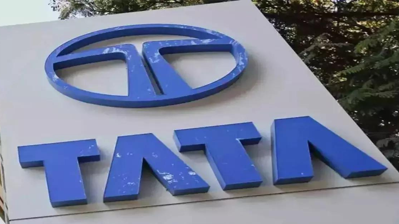 Analog Devices, Tata Group signs pact to make semiconductors in India